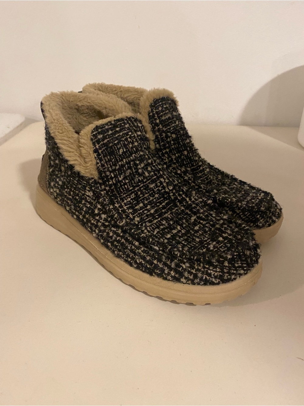 Hey Dude Denny Slip-On Ankle Boots Women’s Size 8